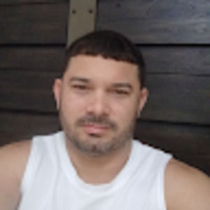 Meet your Posher, Pedro luis